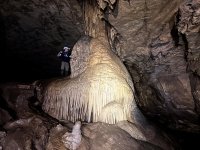 cave-theme.jpg